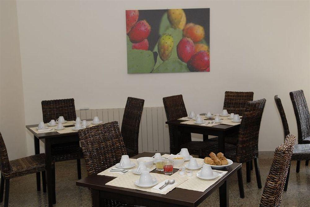 Hotel Villa Sant' Andrea Valderice Exterior photo
