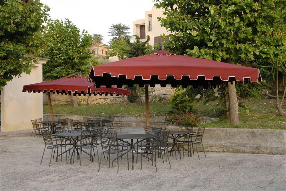 Hotel Villa Sant' Andrea Valderice Exterior photo