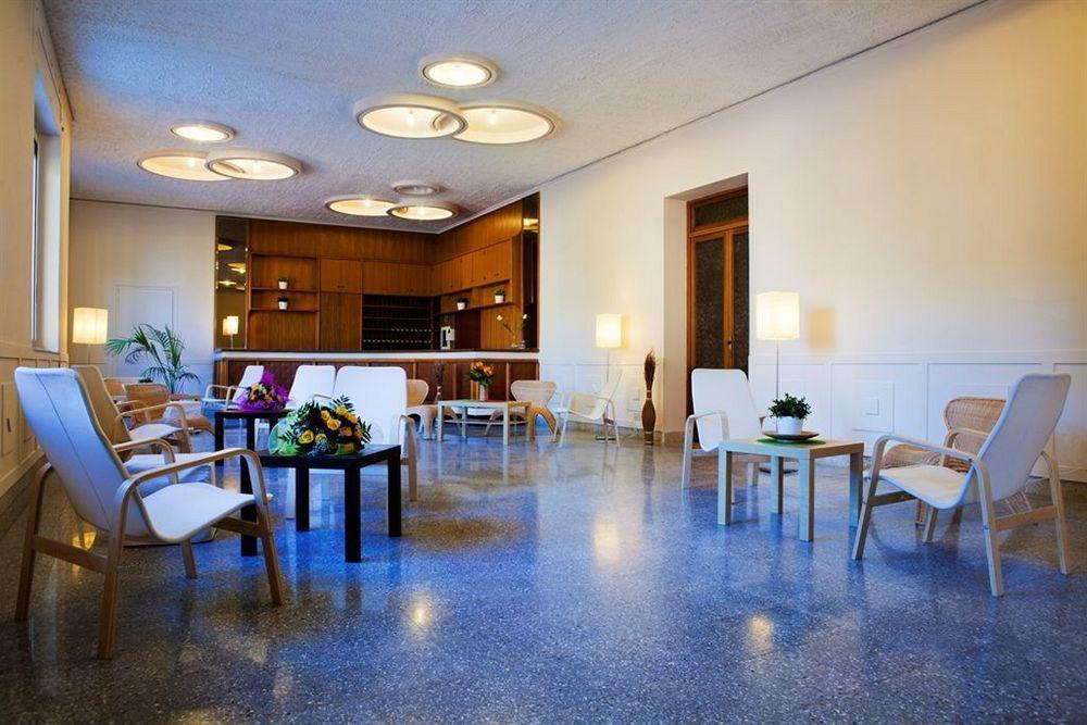 Hotel Villa Sant' Andrea Valderice Exterior photo