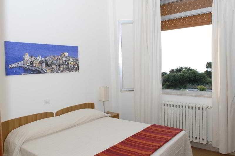 Hotel Villa Sant' Andrea Valderice Exterior photo